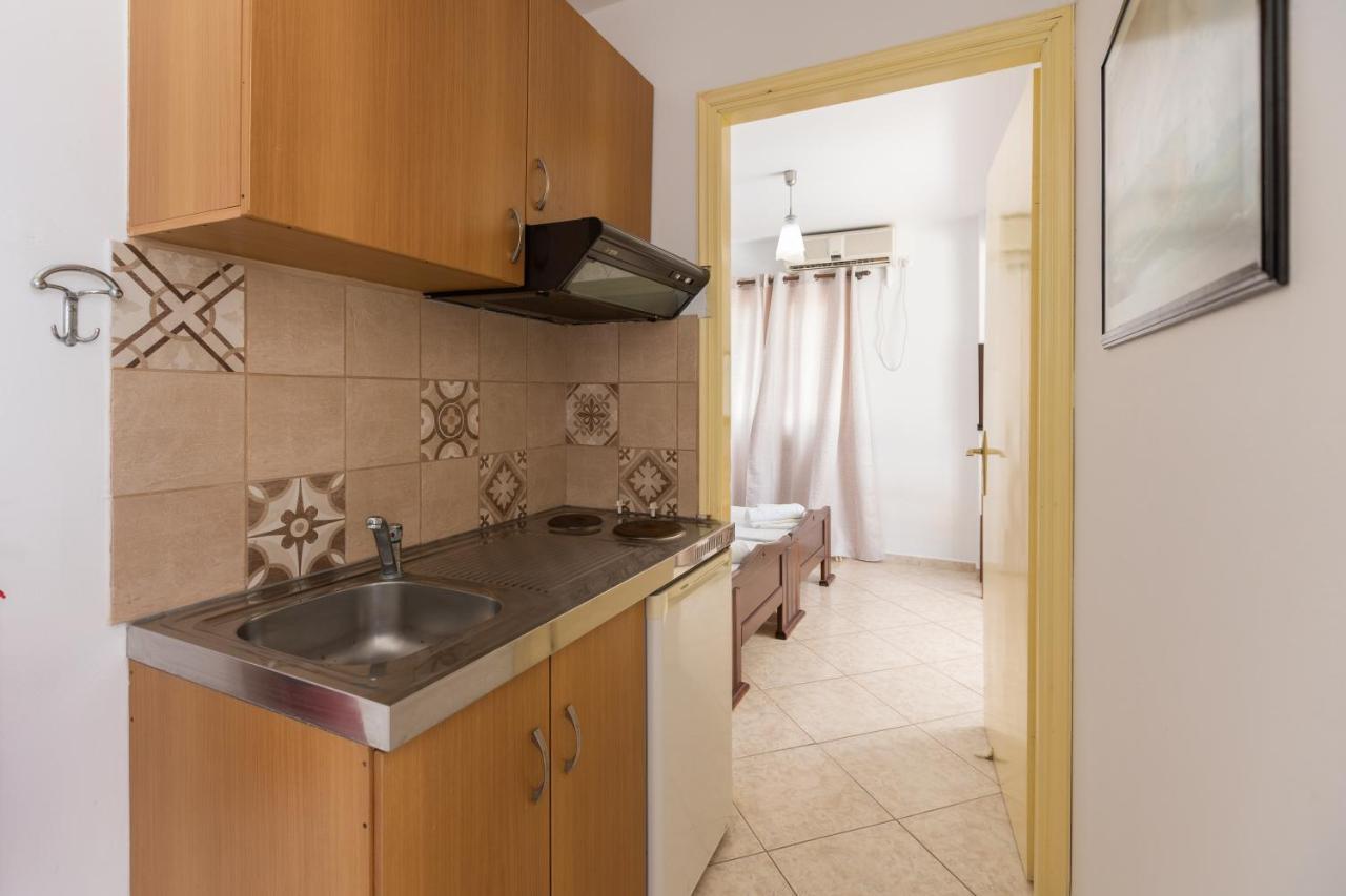 Alicia Studios Fársza Kültér fotó